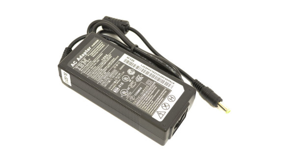 Блок живлення для ноутбука Lenovo 72 Вт 16 В 4.5 А 5.5x2.5 мм 02K6705 Orig