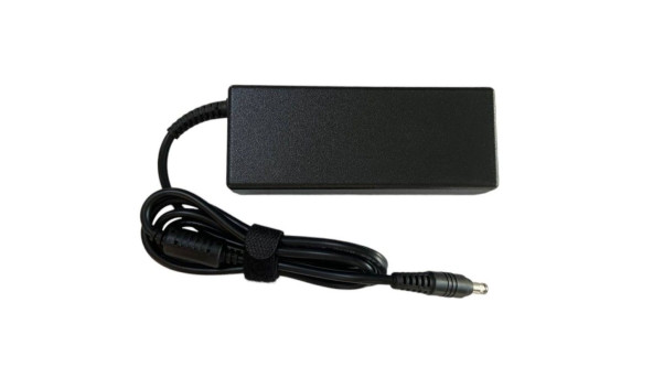 Блок живлення для ноутбука Samsung 80 Вт 19 В 4.22 А 5.5x3.0mm FPCAC33 OEM
