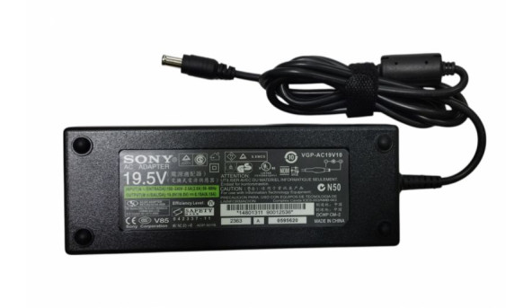Блок живлення для ноутбука Sony 120 Вт 19.5 В 6.15 A 6.5x4.4mm VGP-AC19V16 Orig
