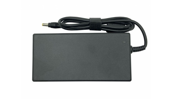 Блок живлення для ноутбука Toshiba 230 Вт 19 В 12 A 5.5x2.5mm YDS230 OEM