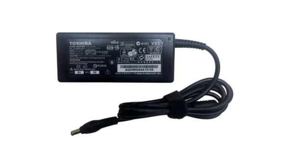 Блок живлення для ноутбука Toshiba 45 Вт 19 В 2.37 A 5.5x2.5mm TA451905525 OEM