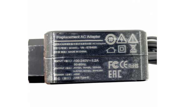 Блок живлення для ноутбука Toshiba 45 Вт 5 В 3A /9 В 3A/ 15 В 3A/20 В 2.25A Type-C ADP-45EW C OEM