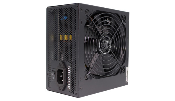 БЖ 650W Xilence XP650R6.2_Bulk Performance C+ 120mm, 80+ White, Bulk - 574879