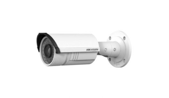 2МП IP видеокамера Hikvision с ИК подсветкой DS-2CD2620F-IS