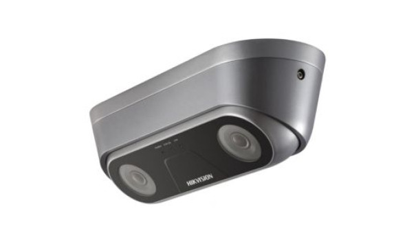 Видеокамера c двумя объективами и функцией подсчета людей iDS-2XM6810F-I/C (2.0мм)