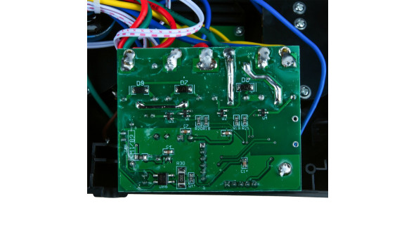 Стабілізатор напруги LPT-1000RD (700W) - 580852