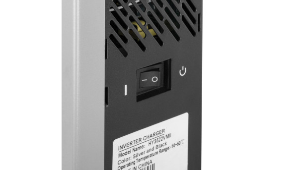 Гибридный солнечный инвертор (ИБП) LogicPower LPW-HY-3522-3500VA (3500Вт) 24V 100A MPPT 120-450V - 582556
