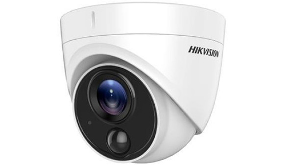 5Мп Turbo HD с PIR датчиком и отпугиванием DS-2CE71H0T-PIRLPO (2.8мм)
