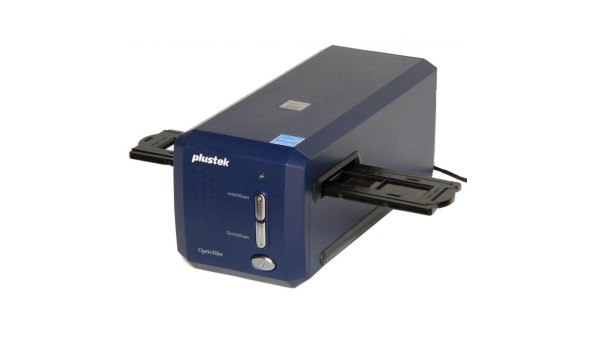 Сканер Plustek OpticFilm 8100 (7200dpi, 48 bit, LED, швидк. 36 сек., плівковий слайд-сканер, синій)