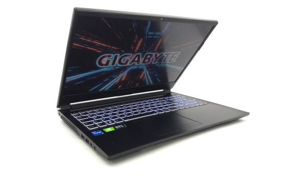 Ігровий ноутбук GIGABYTE G5 KD Core i5-11400H 16 RAM 512 SSD NVIDIA GeForce RTX 3060 [IPS 15.6" FullHD] - Б/В