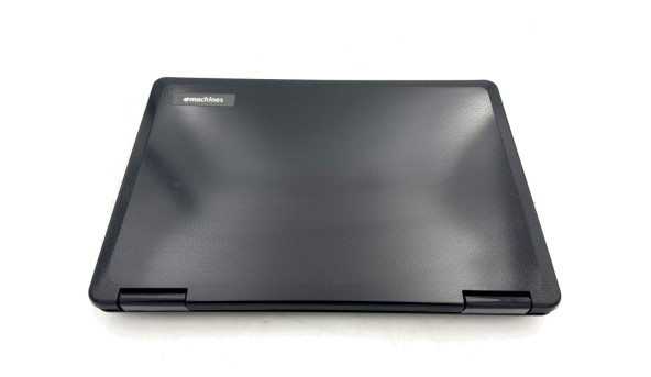 Ноутбук Emachines E525 Intel Pentium T3000 3 GB RAM 320 GB HDD [15.6"] - ноутбук Б/В