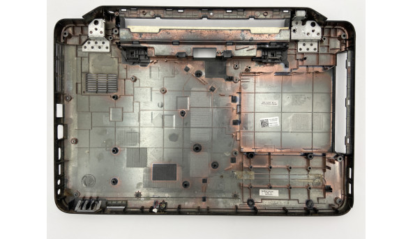 Нижняя часть корпуса ноутбука Dell n5050 60.4IP05.016 CN-0YJ0RW Б/У