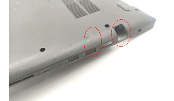 Нижня часть корпуса для ноутбука LENOVO IDEAPAD 330-15IKB AP18C000500 Б/У - 599012