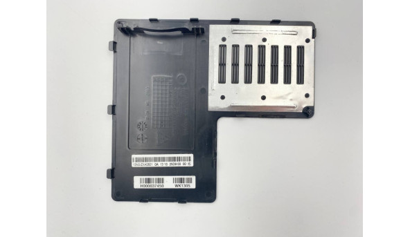 Сервісна кришка для ноутбука Toshiba Satellite C870 C870D C875 L870 (H000037450) Б/В - 599195