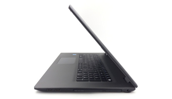 Ноутбук Acer Aspire E5-772 Intel i3-5005U 8 GB RAM 640 GB HDD [17.3"] - ноутбук Б/У
