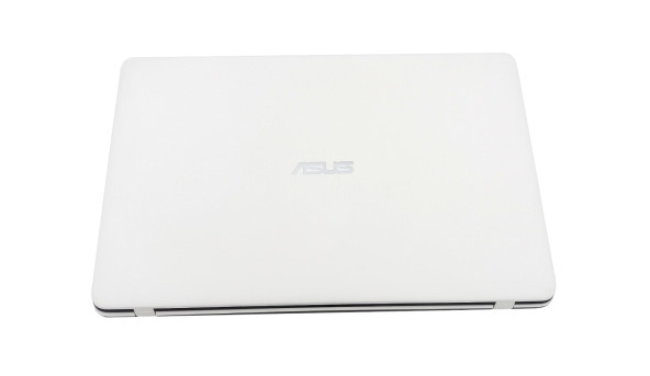 Ігровий ноутбук Asus X751M Intel Pentium N3540 8 GB RAM 120 GB SSD 1000 GB HDD NVIDIA 920M [17.3"] - Б/В