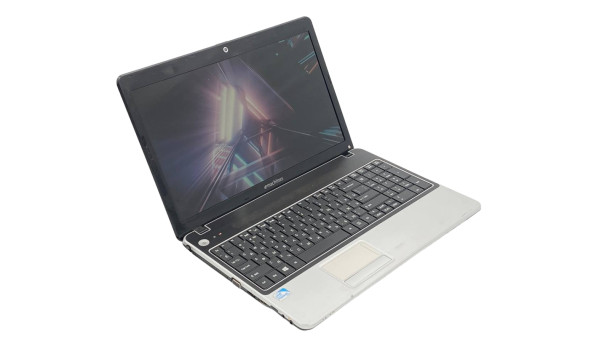 Ноутбук Emachines E730 Intel Core I3-330M 4 GB RAM 256 GB SSD [15.6"] - ноутбук Б/В