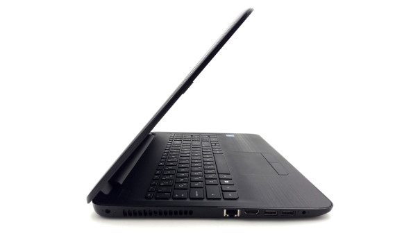 Ноутбук HP 15-ay097ur Intel Celeron N3060 8 GB RAM 250 GB SSD [15.6"] - ноутбук Б/У