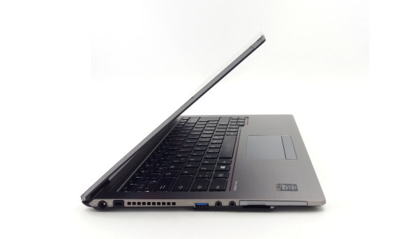 Ноутбук Fujitsu LifeBook U745 Intel Core i5-5200U 8 GB RAM 128 GB SSD [14"] - ноутбук Б/В