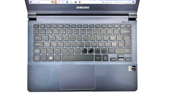 Ноутбук Samsung NP900X3C Intel Core I5-3317U 4 GB RAM 128 GB SSD [IPS 13.3"] - ноутбук Б/В