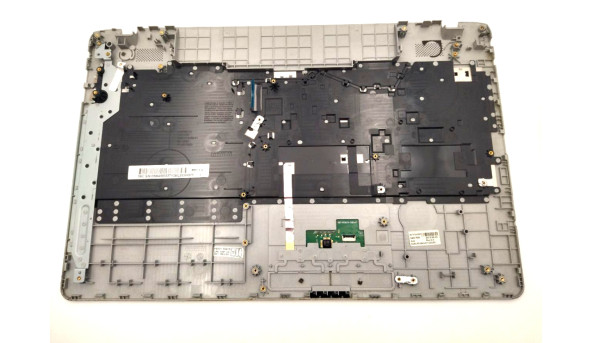 Середня частина корпусу для ноутбука Samsung NP300E5E BWU27-001A0 ba75-04430c Б/В