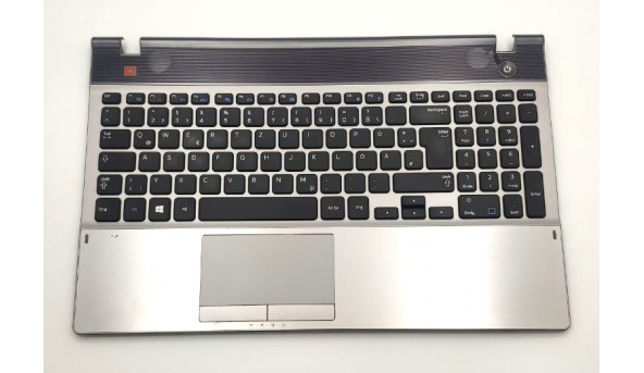 Средняя часть корпуса для ноутбука Samsung NP550P5C 550P BA75-03739C Б/У