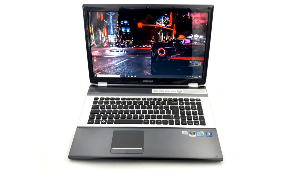 Ігровий ноутбук Samsung RF710 Core I5-480M 8 RAM 120 SSD 500 HDD NVIDIA GeForce GT 330M [17.3"] - ноутбук Б/В