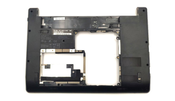 Нижняя часть корпуса для ноутбука LENOVO ThinkPad Edge 13 E30 E31 34PS2BSLV00 04W0349 Б/У