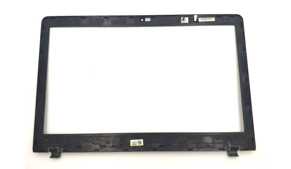 Рамка матрицы для ноутбука Acer Aspire F5-522 F5-573 F5-573G F5-573T EAZAB002010-1 Б/У