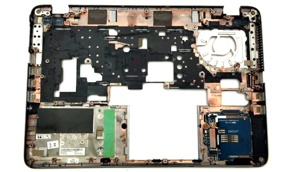 Середня частина корпусу для HP 840 TCANE105CEF Б/В - 603774