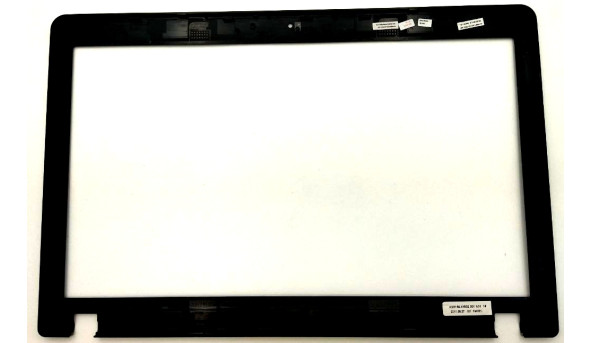 Рамка матрици для Lenovo ThinkPad EDGE E520 41.4MI01.001 Б/У - 604449