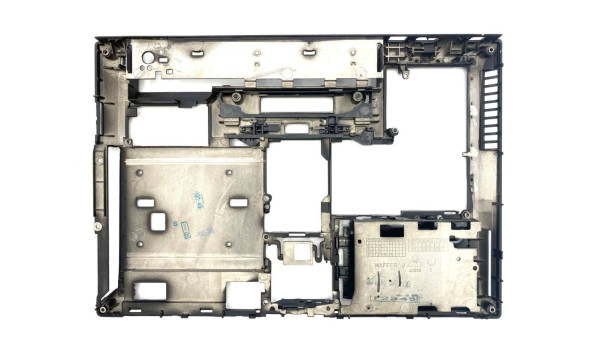 Нижня частина корпусу для ноутбука HP EliteBook 8460p 8470p (6070B0606501, 685997-001) Б/В