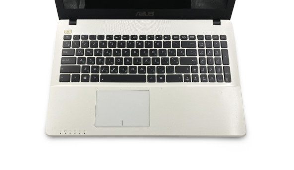 Игровой ноутбук Asus X550C Intel Pentium 2117U 8 RAM 128 SSD 500 HDD NVIDIA GeForce GT 720M [15.6"] - Б/У - 609617