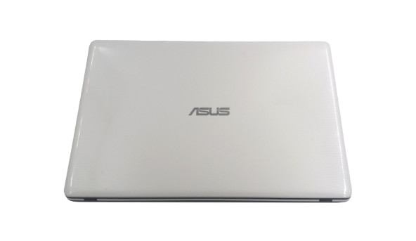Ноутбук Asus X550C Intel Core i3-3217U 8 GB RAM 120 GB SSD 320 GB HDD [15.6"] - Б/В - 609628