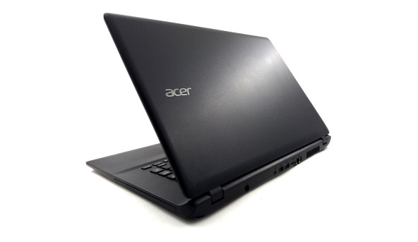 Ноутбук Acer Aspire ES1-511 Intel Celeron N2830 4 GB RAM 500 GB HDD [15.6"] - Б/В