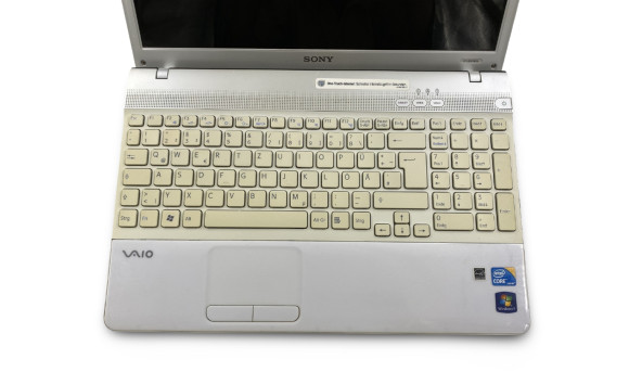Уцінка! Ноутбук Sony PCG-71312M Intel Core i3-350M 6 GB RAM 128 GB SSD [15.6"] - Б/В - 621337