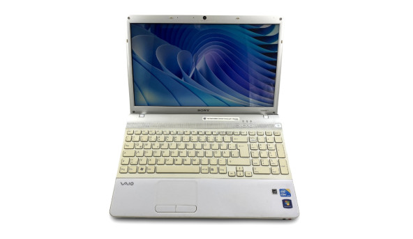 Уценка! Ноутбук Sony PCG-71312M Intel Core i3-350M 6 GB RAM 128 GB SSD [15.6"] - Б/У