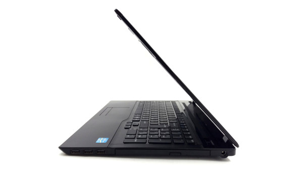 Ноутбук Fujitsu Lifebook AH552 Intel Core I3-3110M 6 GB RAM 500 GB HDD [15.6"] - Б/У - 624341