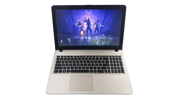 Ігровий ноутбук Asus X540UV Intel Core I3-6006U 8 GB RAM 500 GB HDD NVIDIA GeForce 920MX [15.6"] - Б/В