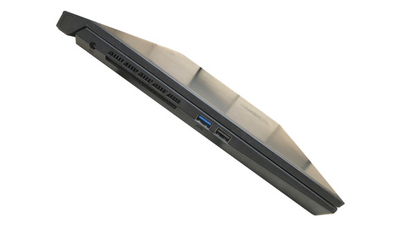 Ігровий ноутбук MSI MS-1585 Intel Core i7-13620H 16 RAM 512 SSD NVIDIA GeForce RTX 4050 [IPS 15.6" FHD] - Б/В - 626336