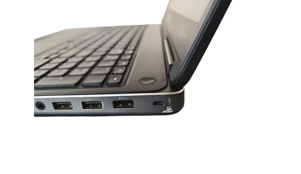 Ігровий ноутбук Dell 7510 Intel Core I5-6300HQ 16 GB RAM 120 GB SSD 1 TB HDD NVIDIA Quadro M2000M [15.6] - Б/В - 626512