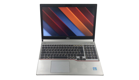 Ноутбук Fujitsu Lifebook E753 Intel Core I5-3340M 8 GB RAM 128 GB SSD [15.6"] - Б/У
