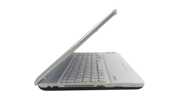 Ноутбук Sony Vaio PCG-71311M Intel Core I3-330M 6 GB RAM 320 GB HDD [15.6"] - Б/У - 626958