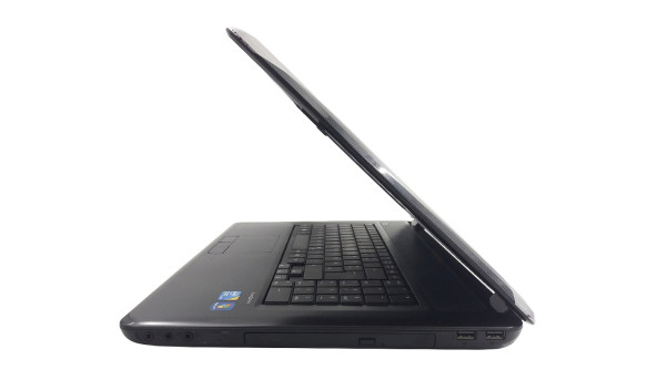 Ноутбук Medion Akoya E7216 Intel Core I3-380M 8 GB RAM 640 GB HDD [17.3"] - Б/У - 627005
