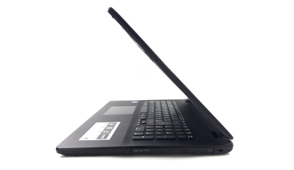 Ноутбук Acer Aspire ES1-711 Intel Celeron N2940 8 GB RAM 128 GB HDD [17.3"] - Б/В - 627049