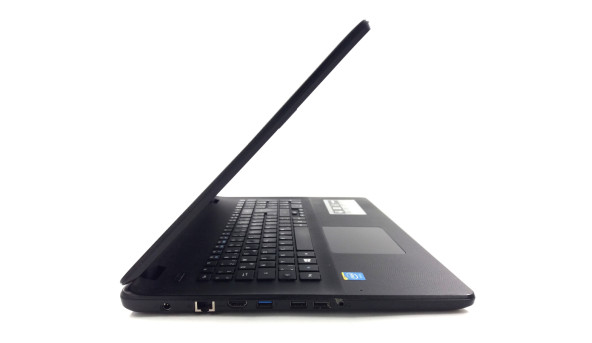 Ноутбук Acer Aspire ES1-711 Intel Celeron N2940 8 GB RAM 128 GB HDD [17.3"] - Б/В - 627049