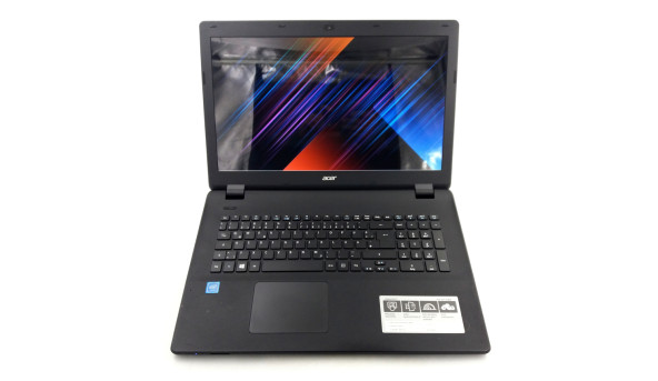 Ноутбук Acer Aspire ES1-731 Intel Celeron N3060 8 GB RAM 120 GB HDD [17.3"] - Б/У