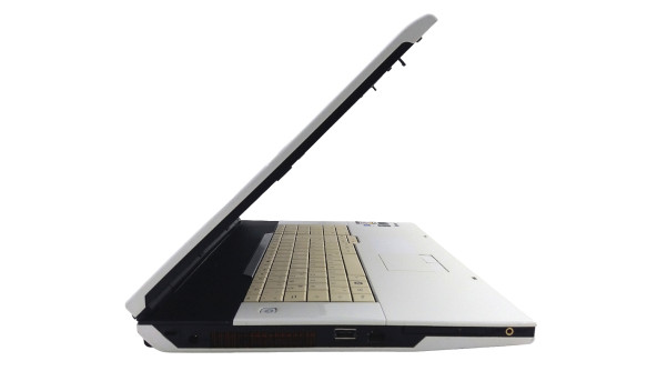 Ноутбук Fujitsu Siemens AMILO Xi 3650 Core 2 Duo T5800 4 RAM 128 SSD 160 HDD GeForce 9600M GT [18.5"] - Б/В - 627083