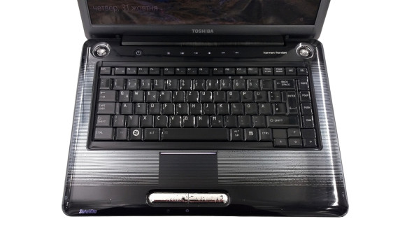 Ноутбук Toshiba Satellite A300 Intel Core 2 Duo T8100 4 GB RAM 2 х 250 GB HDD Radeon HD 3650 [15.4"] - Б/В - 627108