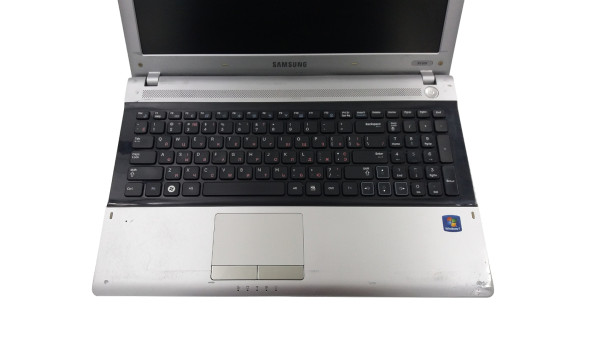 Ноутбук Samsung RV509 Intel Core I5-540M 6 GB RAM 120 GB SSD 320 GB HDD [15.6"] - Б/В - 627501